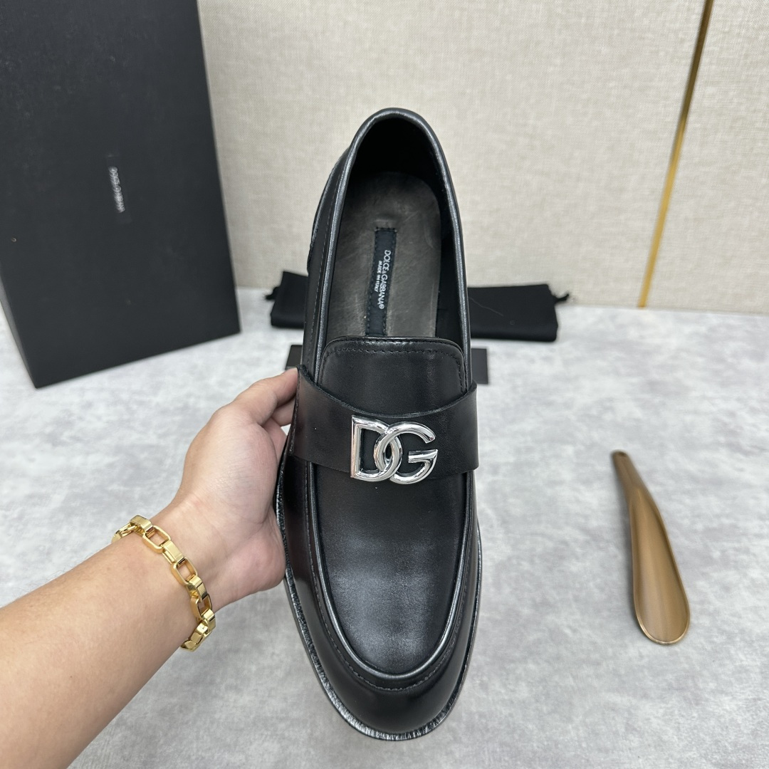 olce & Gabbana shoe